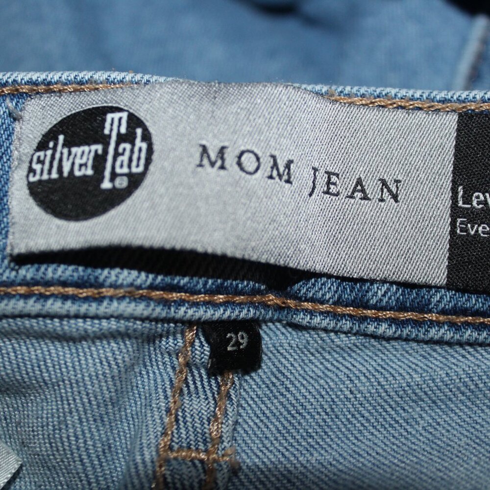 LEVIS Silver Tab Mom Jeans 29/8 Barrel Leg Tapered High Waist 90s Distressed Bag - Picture 12 of 13